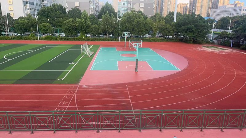 鄭州聚源路小學(xué) - 硅PU球場